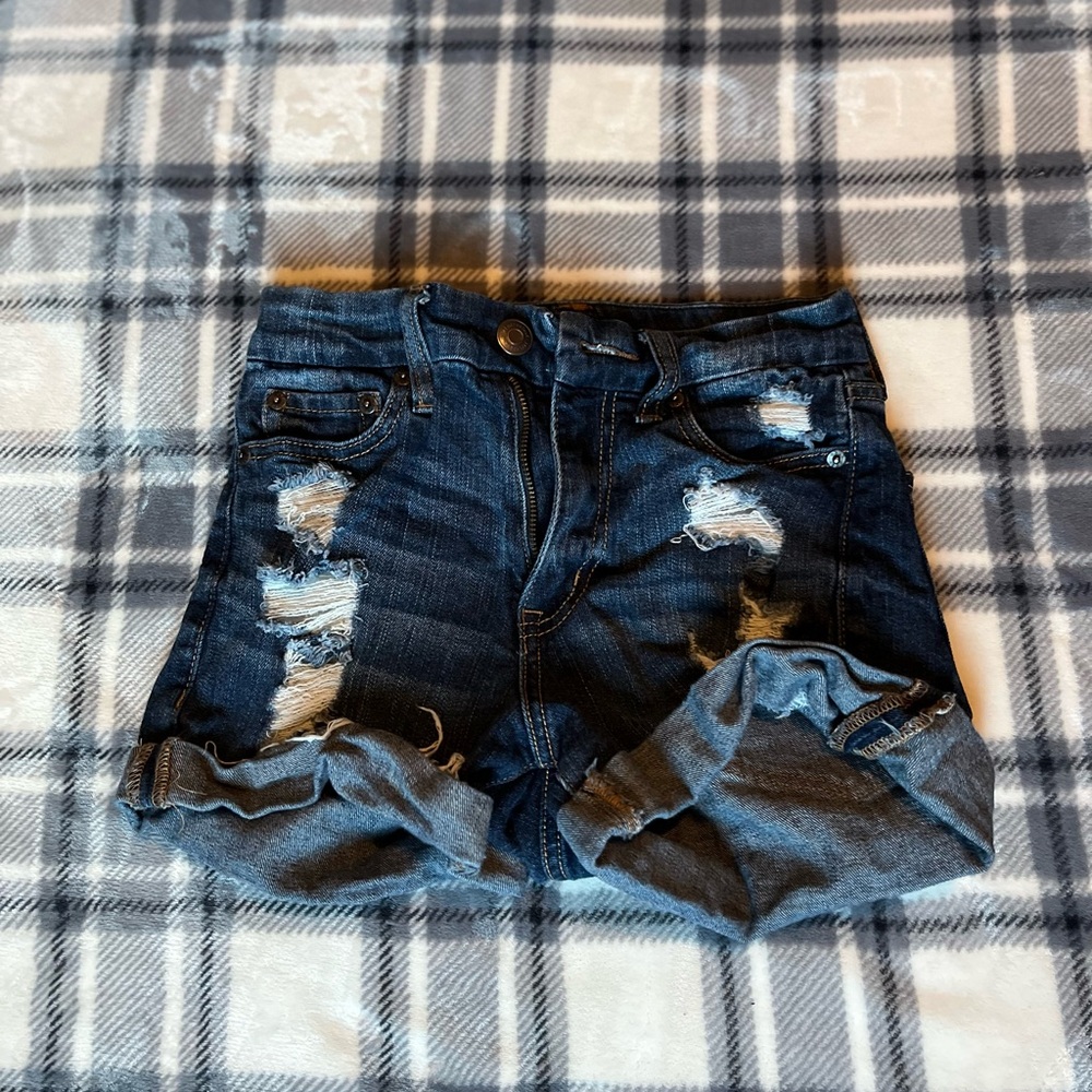 Aero Midi Shorts 000